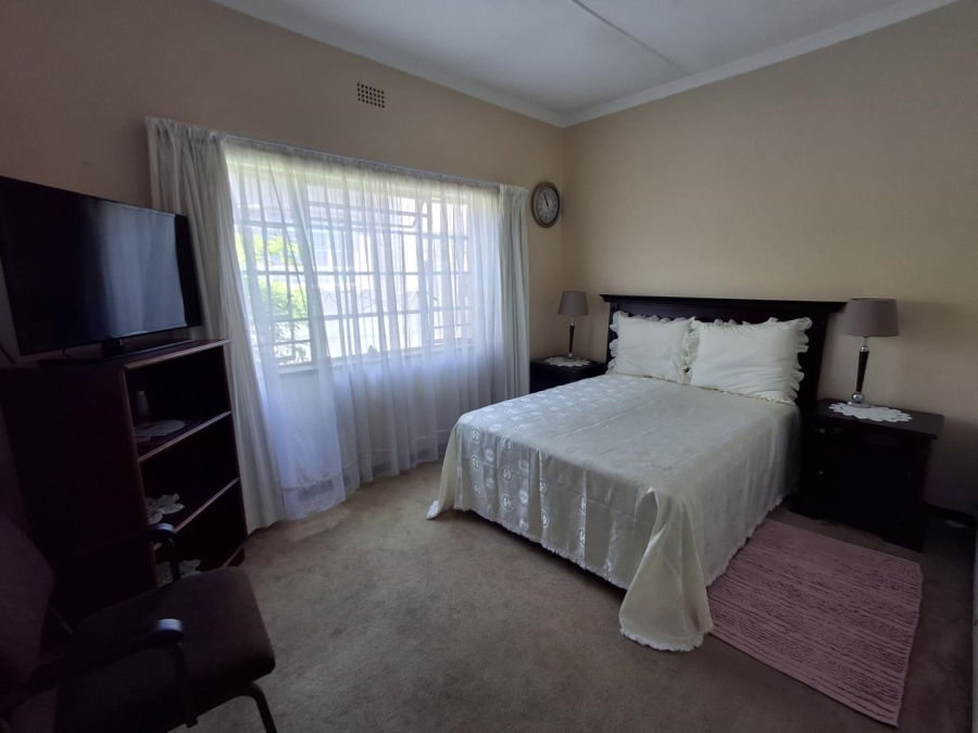 4 Bedroom Property for Sale in Bezuidenhout Valley Gauteng