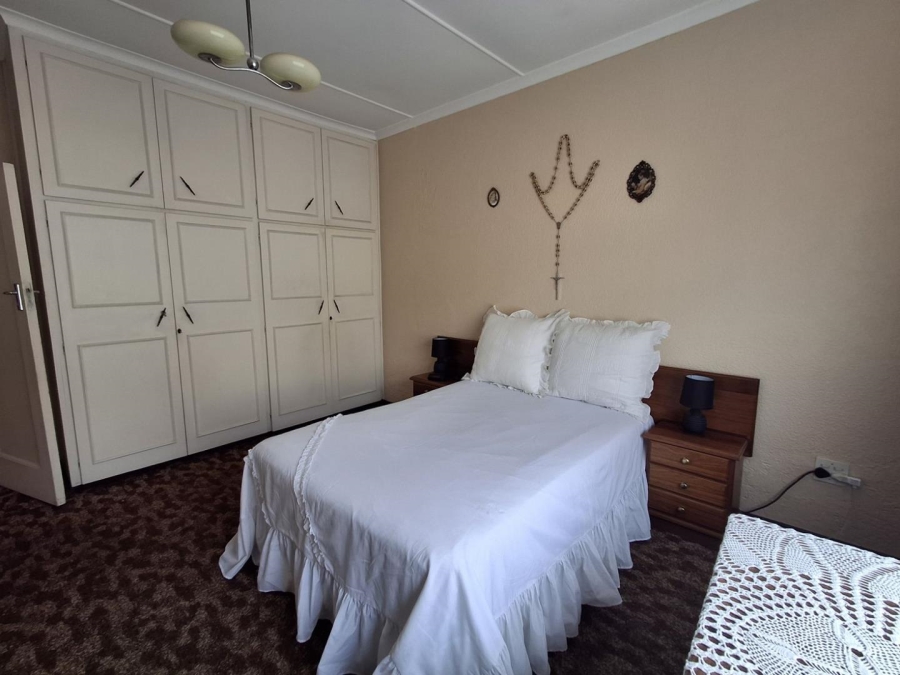 4 Bedroom Property for Sale in Bezuidenhout Valley Gauteng