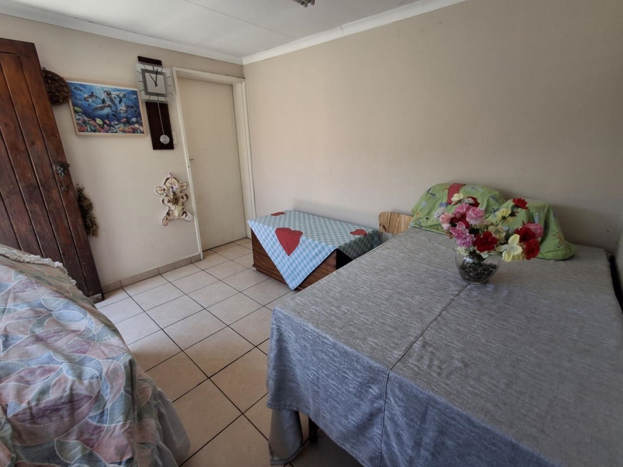 4 Bedroom Property for Sale in Bezuidenhout Valley Gauteng