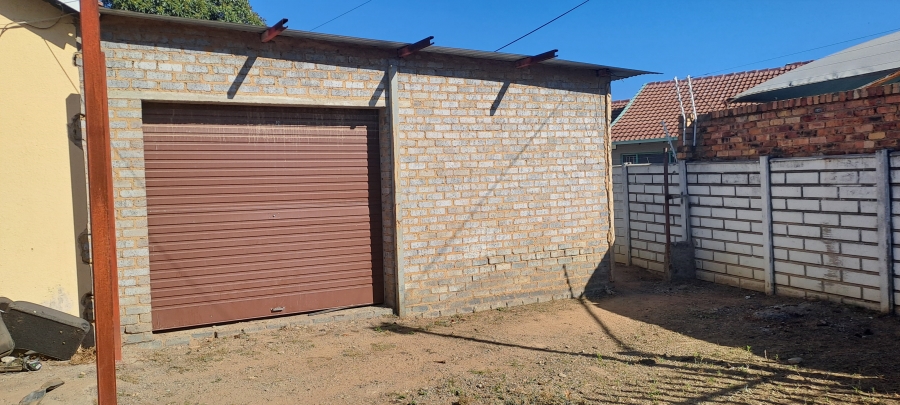 5 Bedroom Property for Sale in Brakpan North Gauteng