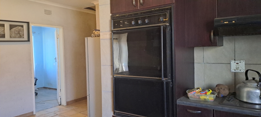 5 Bedroom Property for Sale in Brakpan North Gauteng