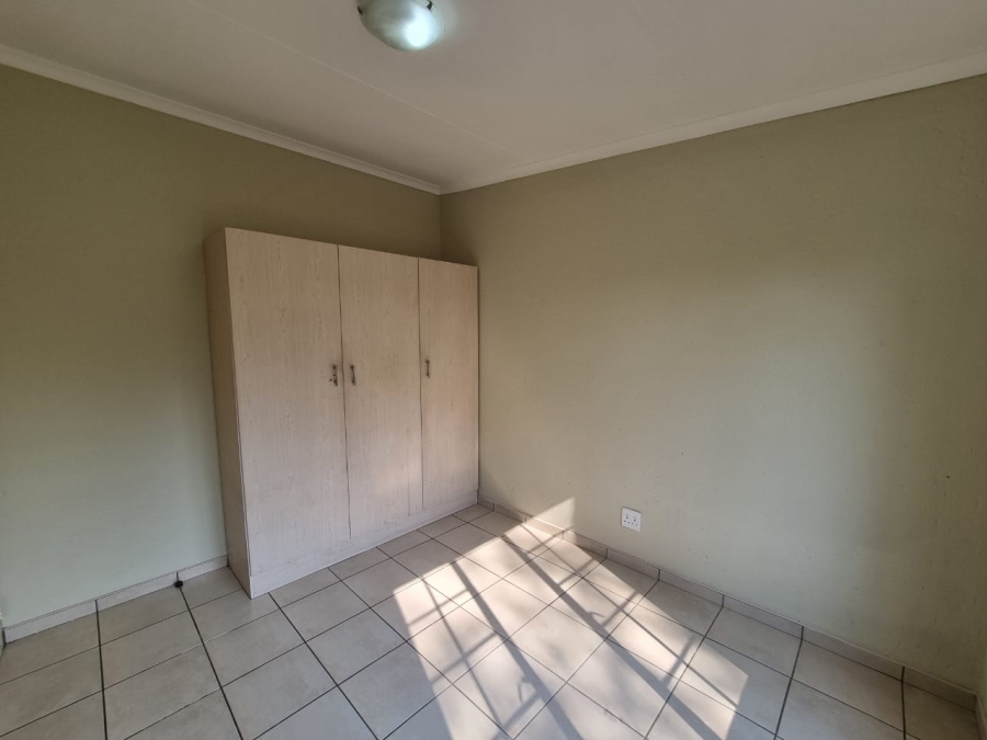 2 Bedroom Property for Sale in Norton Home Estate AH Gauteng