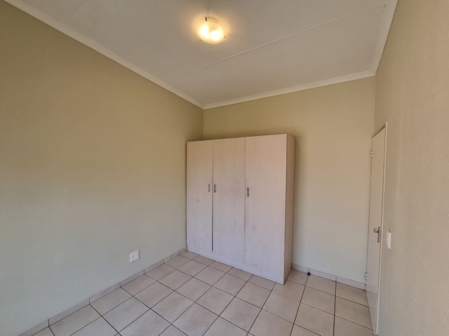 2 Bedroom Property for Sale in Norton Home Estate AH Gauteng