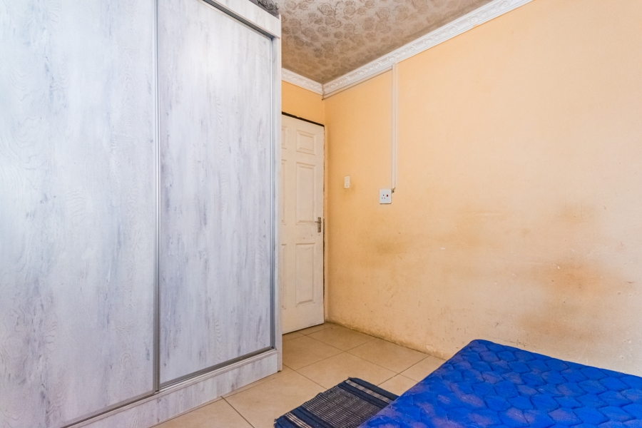 2 Bedroom Property for Sale in Thulani Gauteng