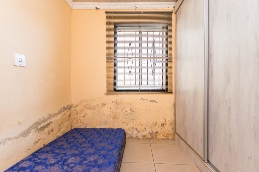2 Bedroom Property for Sale in Thulani Gauteng
