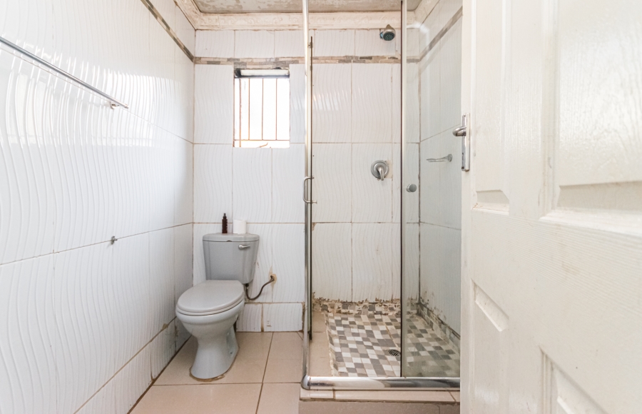 2 Bedroom Property for Sale in Thulani Gauteng