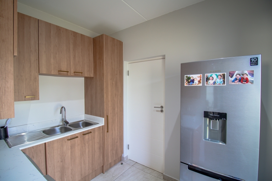 4 Bedroom Property for Sale in Carlswald Estate Gauteng