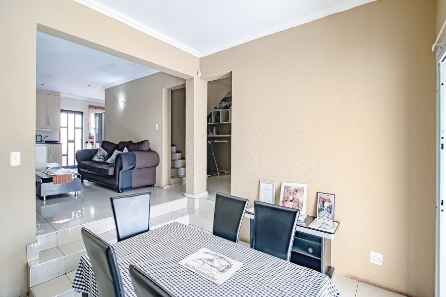 4 Bedroom Property for Sale in Amandasig Gauteng