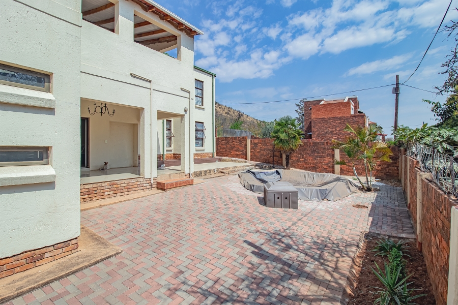 4 Bedroom Property for Sale in Amandasig Gauteng