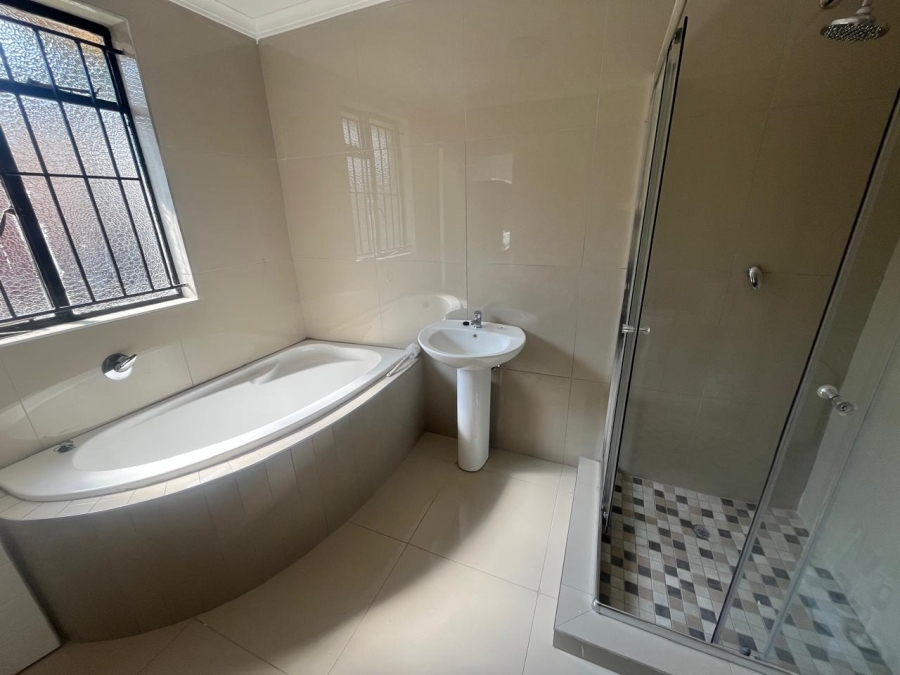 1 Bedroom Property for Sale in Edendale Gauteng