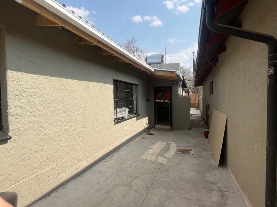 1 Bedroom Property for Sale in Edendale Gauteng