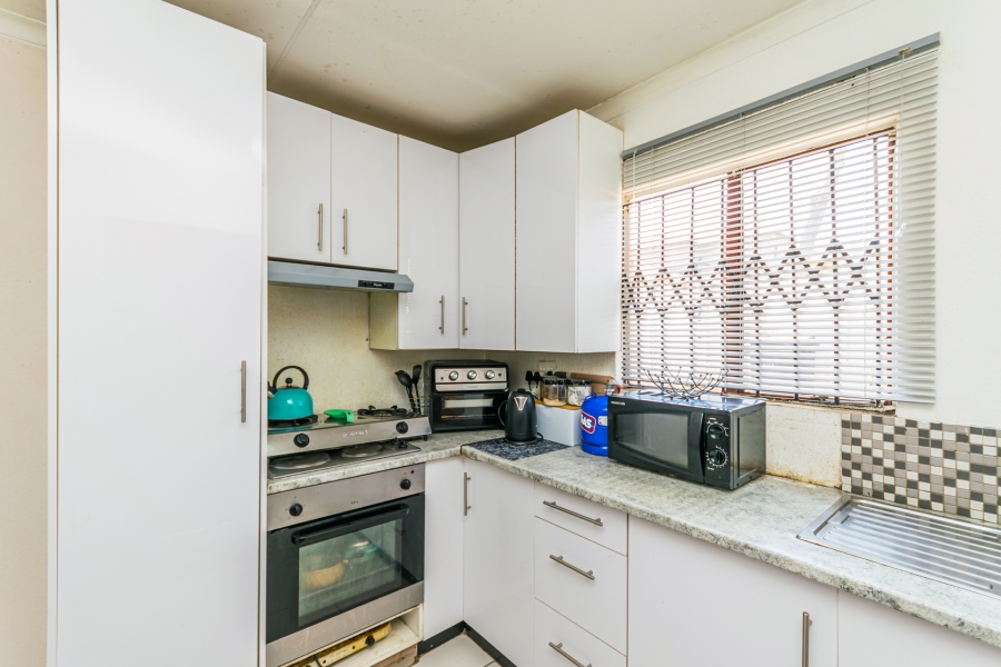 2 Bedroom Property for Sale in Cosmo City Gauteng