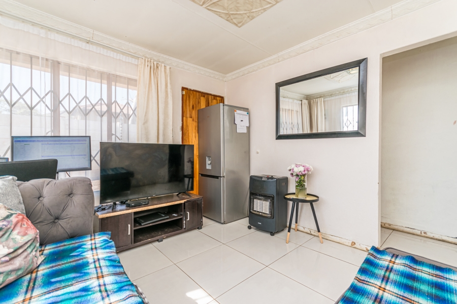 2 Bedroom Property for Sale in Cosmo City Gauteng