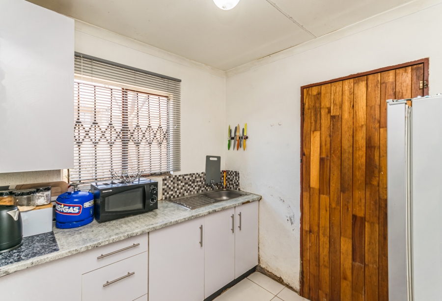 2 Bedroom Property for Sale in Cosmo City Gauteng