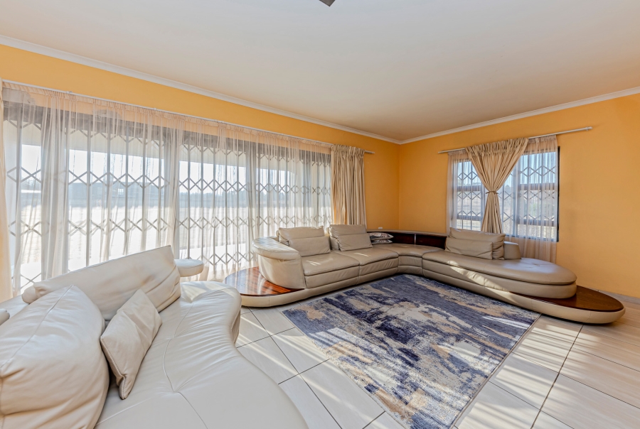 4 Bedroom Property for Sale in Lanseria Gauteng