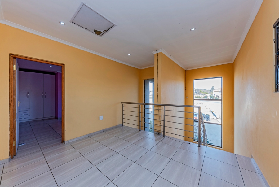 4 Bedroom Property for Sale in Lanseria Gauteng