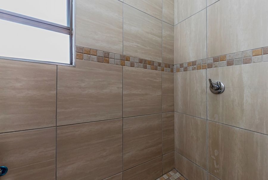 4 Bedroom Property for Sale in Lanseria Gauteng