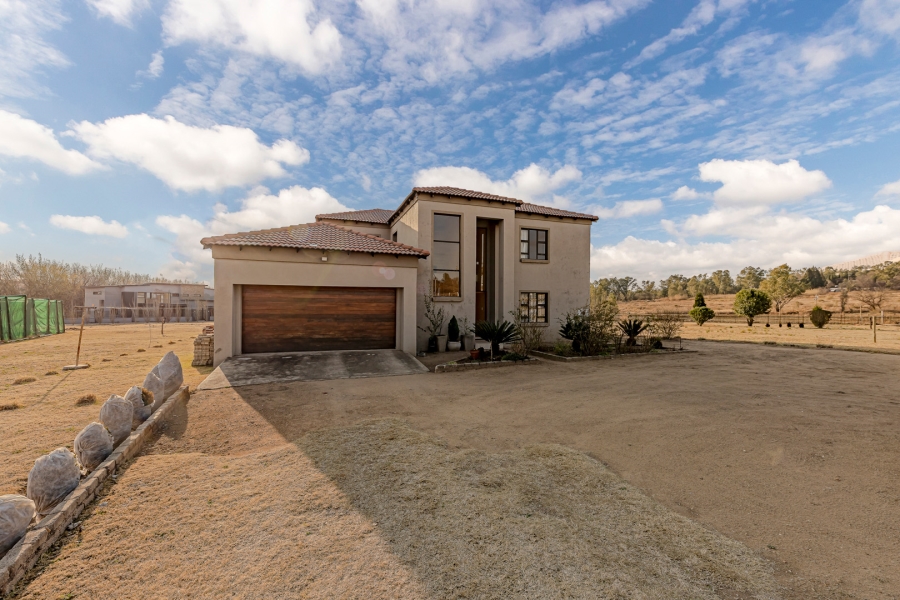 4 Bedroom Property for Sale in Lanseria Gauteng