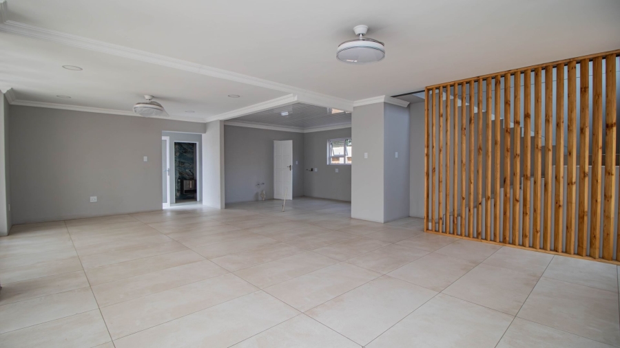 4 Bedroom Property for Sale in Beyers Park Gauteng