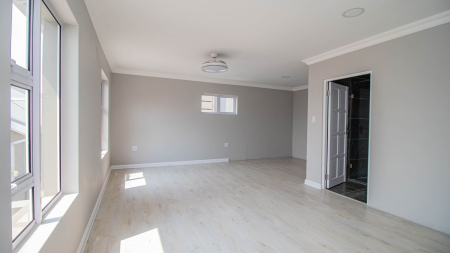 4 Bedroom Property for Sale in Beyers Park Gauteng