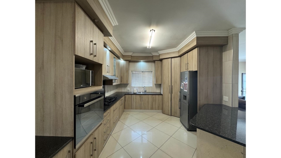 3 Bedroom Property for Sale in Thatchfield Hills Gauteng