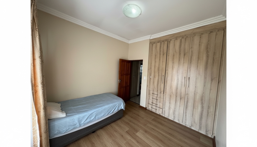 3 Bedroom Property for Sale in Thatchfield Hills Gauteng