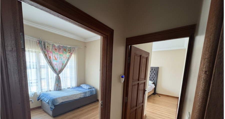 3 Bedroom Property for Sale in Thatchfield Hills Gauteng