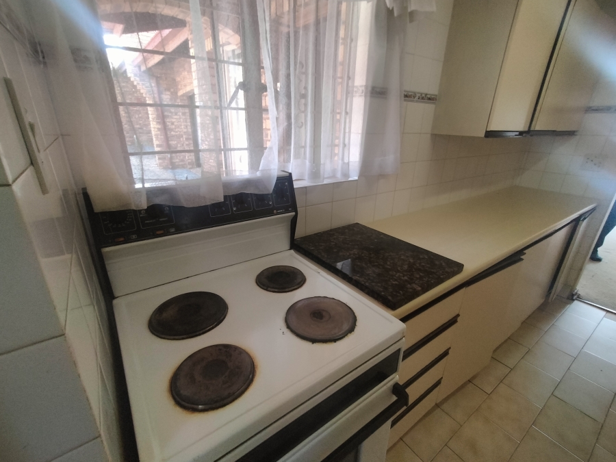 2 Bedroom Property for Sale in Amandasig Gauteng