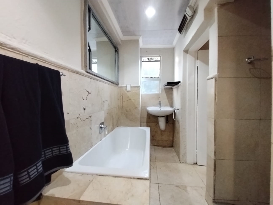 To Let 1 Bedroom Property for Rent in Morningside Gauteng