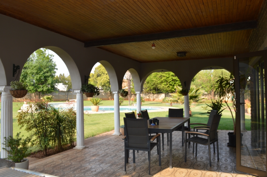 5 Bedroom Property for Sale in Three Rivers East Gauteng