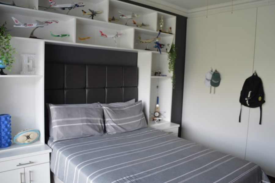 5 Bedroom Property for Sale in Three Rivers East Gauteng
