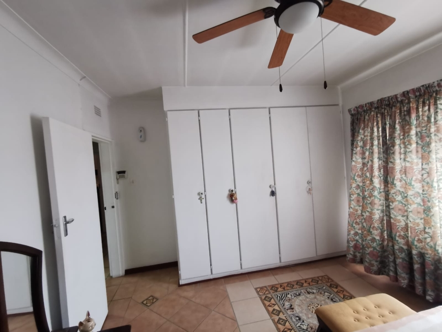 4 Bedroom Property for Sale in Verwoerdpark Gauteng