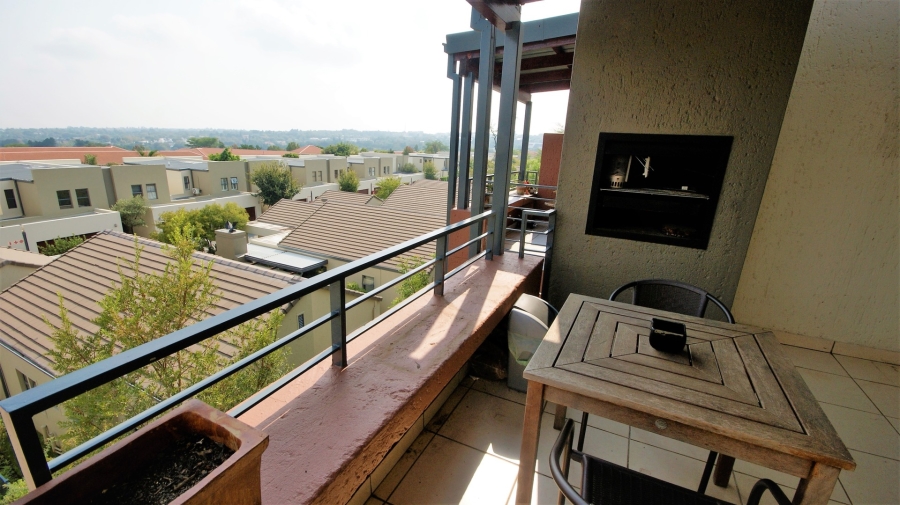 2 Bedroom Property for Sale in Bryanston Gauteng