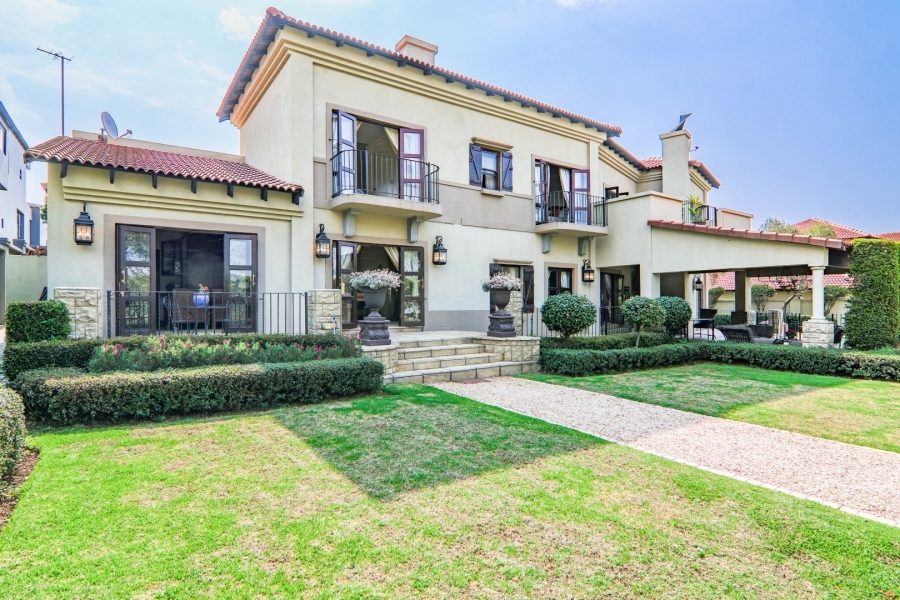 4 Bedroom Property for Sale in Blue Valley Golf Estate Gauteng