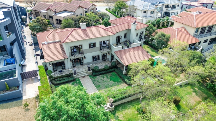 4 Bedroom Property for Sale in Blue Valley Golf Estate Gauteng