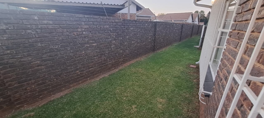 3 Bedroom Property for Sale in Birchleigh Gauteng