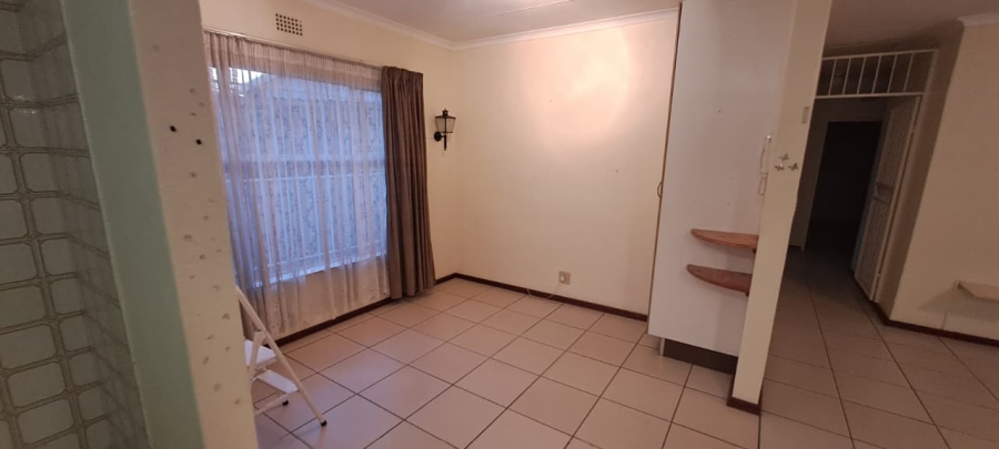 3 Bedroom Property for Sale in Birchleigh Gauteng