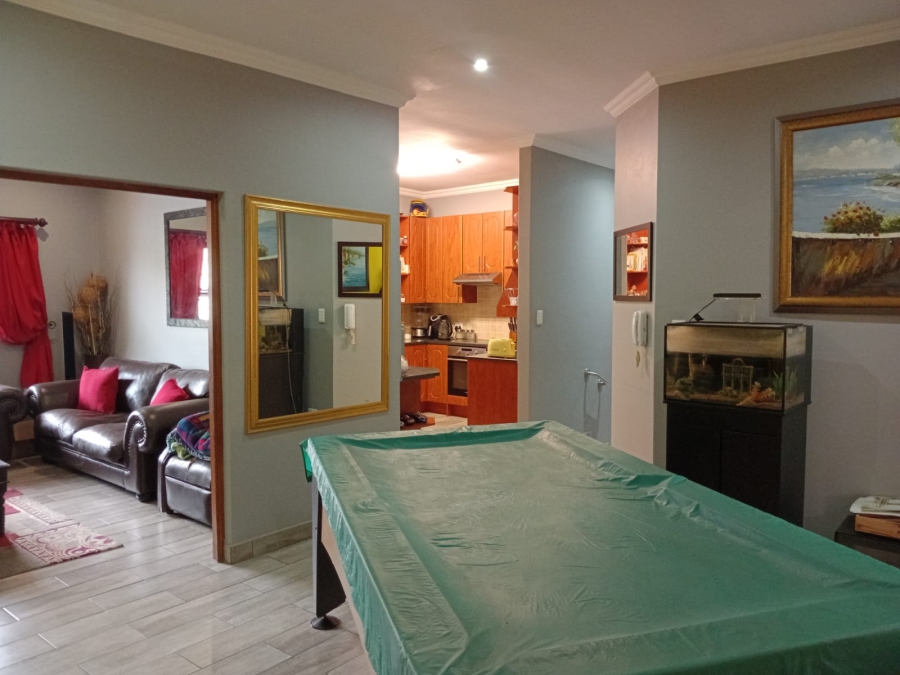 3 Bedroom Property for Sale in Rooihuiskraal North Gauteng