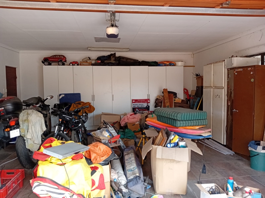 3 Bedroom Property for Sale in Rooihuiskraal North Gauteng