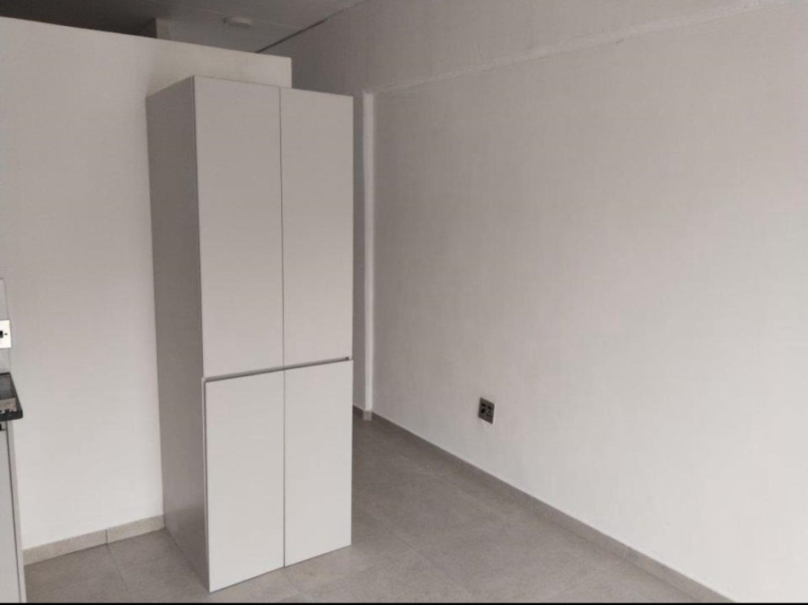 To Let 1 Bedroom Property for Rent in Ferndale Gauteng