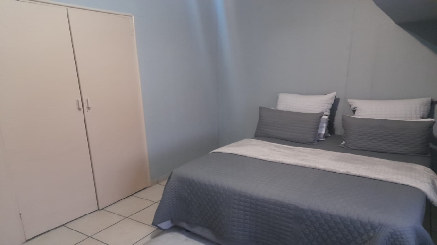 2 Bedroom Property for Sale in Vanderbijlpark CE 1 Gauteng