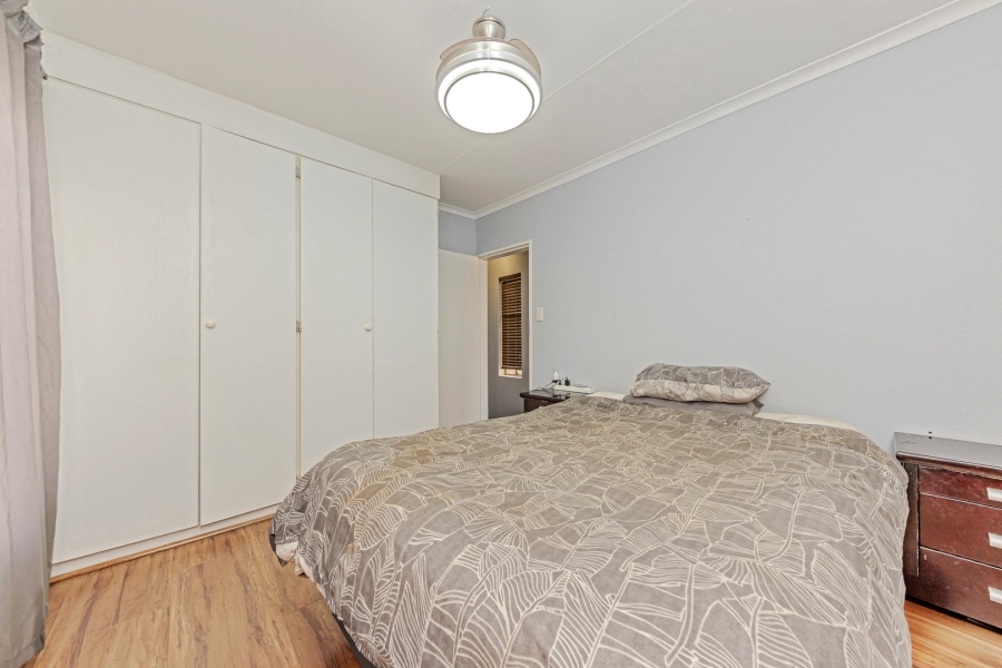 2 Bedroom Property for Sale in Wilgeheuwel Gauteng