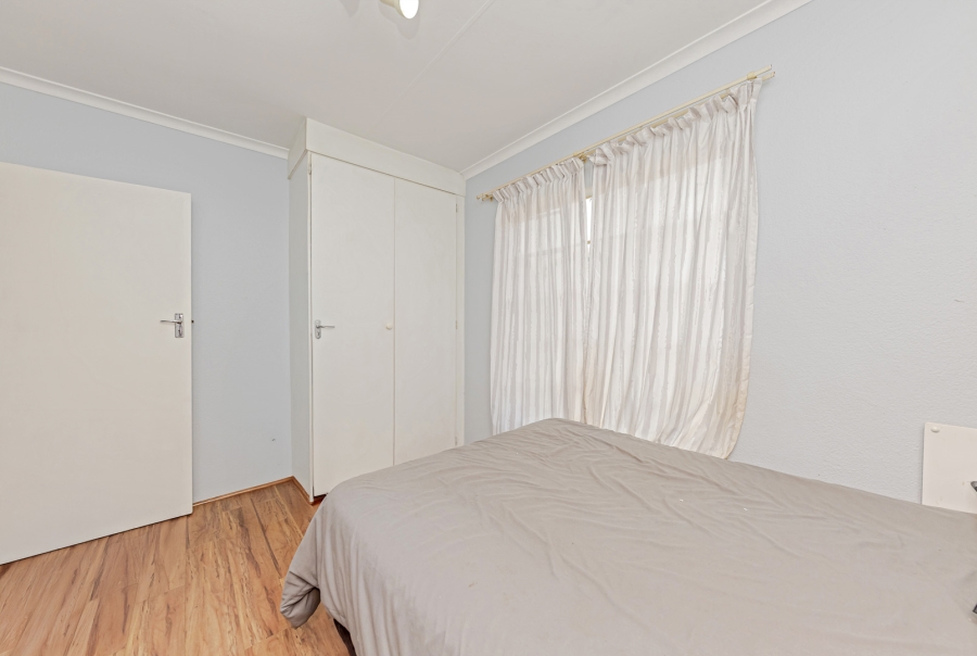 2 Bedroom Property for Sale in Wilgeheuwel Gauteng