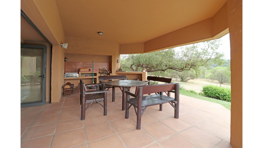 4 Bedroom Property for Sale in Chartwell Gauteng