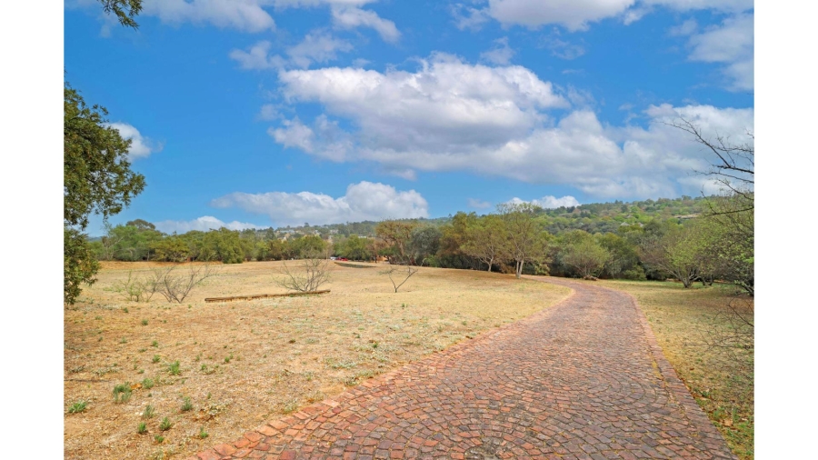 4 Bedroom Property for Sale in Chartwell Gauteng