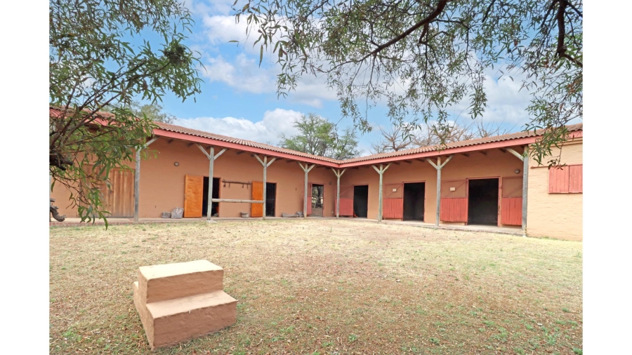 4 Bedroom Property for Sale in Chartwell Gauteng