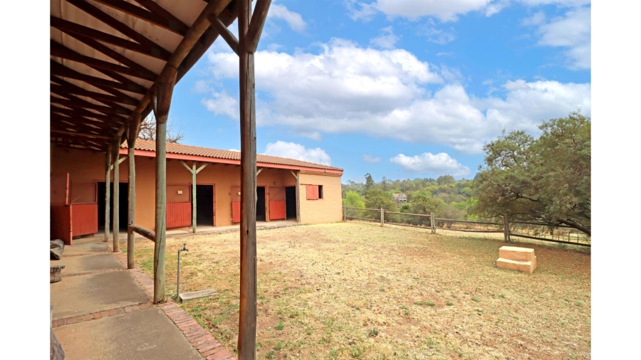 4 Bedroom Property for Sale in Chartwell Gauteng