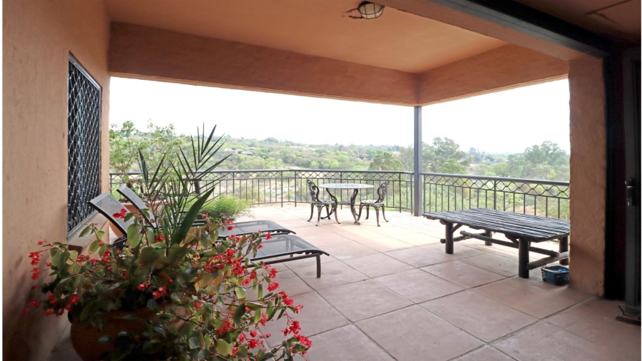 4 Bedroom Property for Sale in Chartwell Gauteng