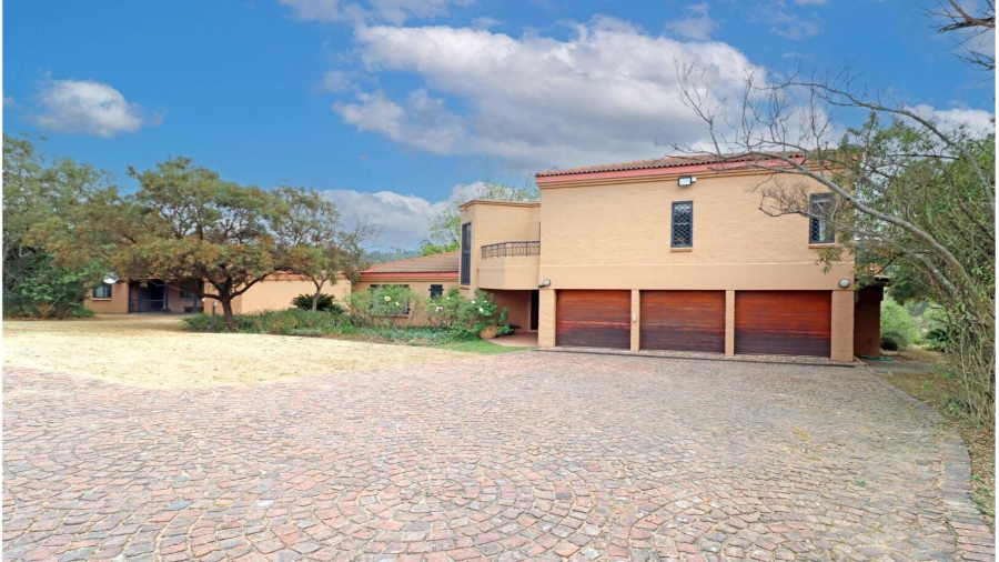 4 Bedroom Property for Sale in Chartwell Gauteng