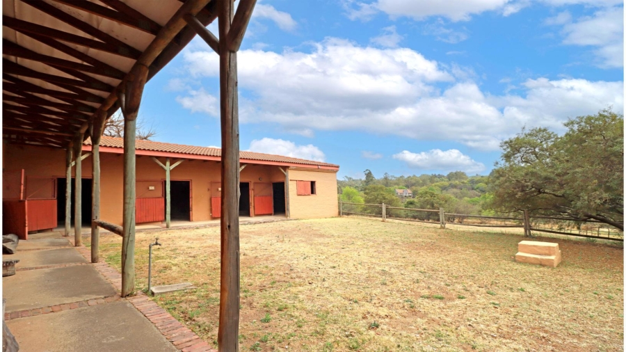 4 Bedroom Property for Sale in Chartwell Gauteng